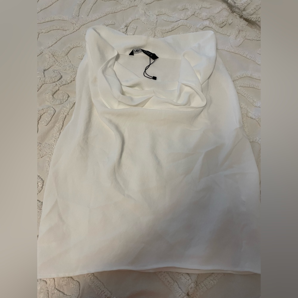 Zara white sleeve less blouse